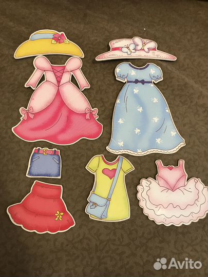 Набор Куколок с одеждой на магнитах ELC