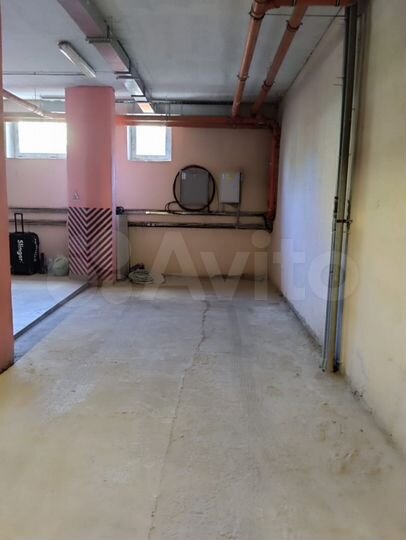 Машиноместо, 18 м²