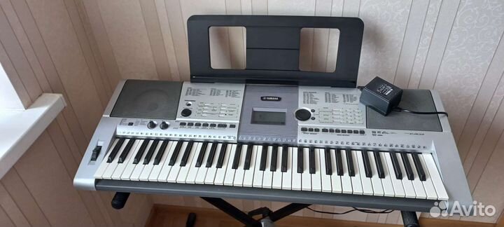 Синтезатор yamaha psr е403