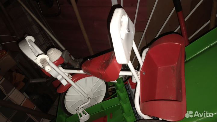 Детский трехколесный велосипед бу