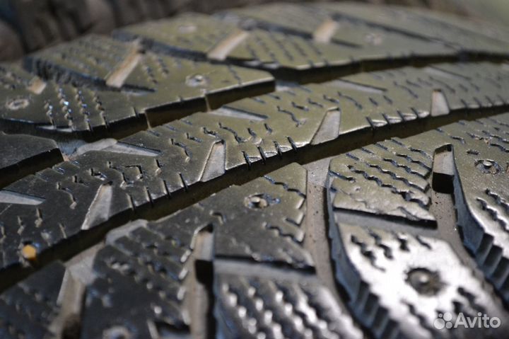 Bridgestone Ice Cruiser 7000 225/65 R17