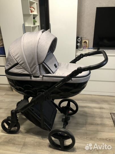 Коляска 2 в 1 adamex
