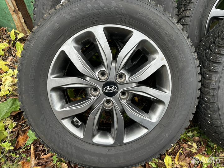 Колеса зимние 205/65/R16