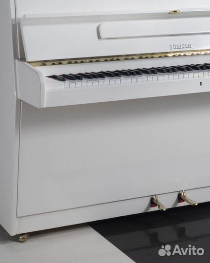 Пианино Ronisch De Luxe белое, полированное