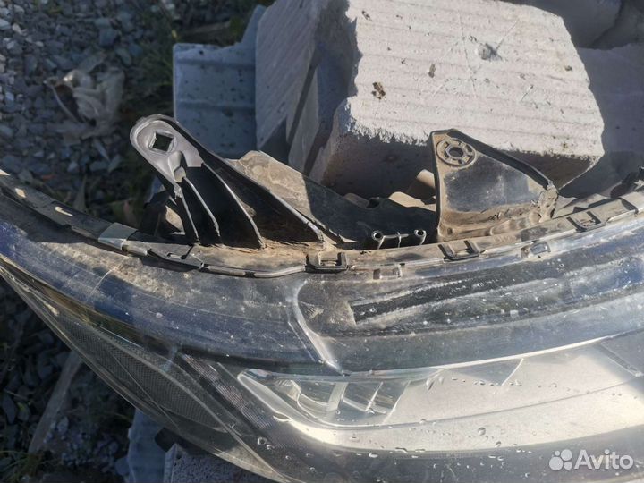 Фара правая митсубиси аутлендер