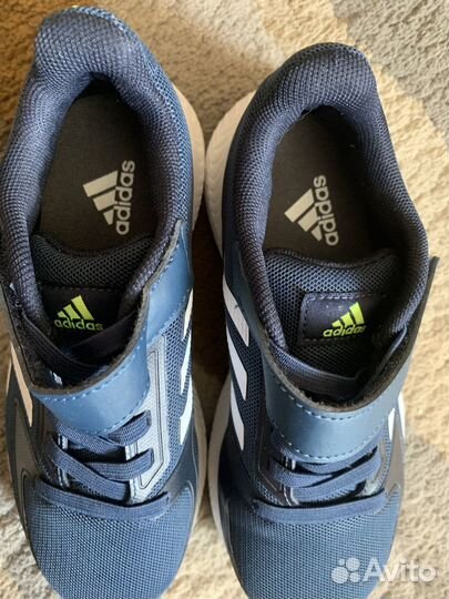 Кроссовки Adidas