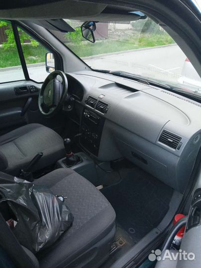 Ford Tourneo Connect 1.8 МТ, 2004, 410 000 км