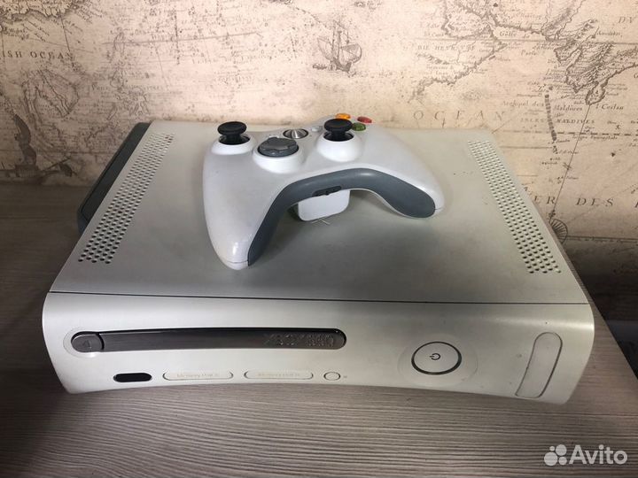 XBox 360 Freebooth 120gb + 30игр