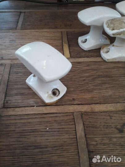 Дверные ручки