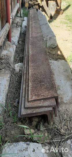 Уголок металлический бу