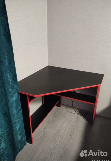 Компьютерный стол бу