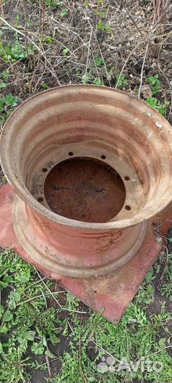 Запчасти для трактора Т-150К,на фото не все