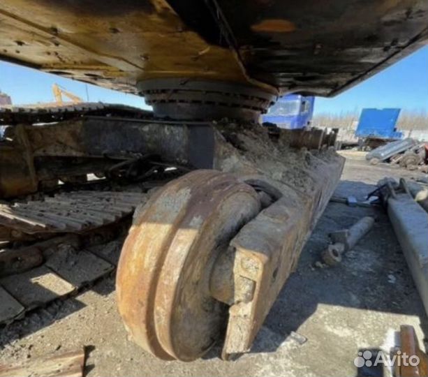 Ленивец + натяжитель цепи komatsu 200-8