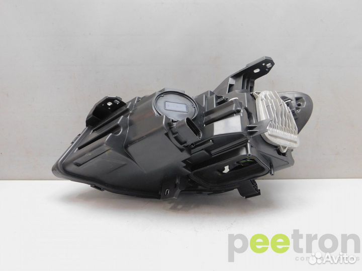 Б/У Б/У Фара правая б/у Рестайлинг 2016г. LED High