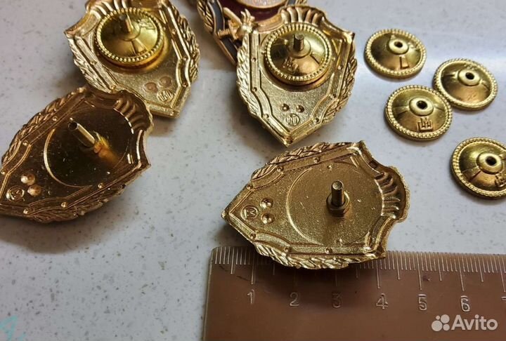 Отличник сухопутных войск знак Латунь Мосштамп