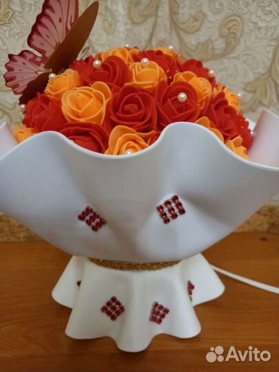 Светильник из изолона