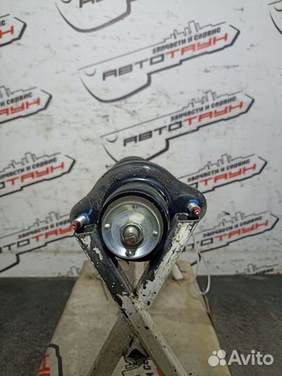 Стойка ходовки mitsubishi lancer lancer cargo lancer cedia CS2V CS2W CS3W CS5W CS6W CS7W CS9W задняя