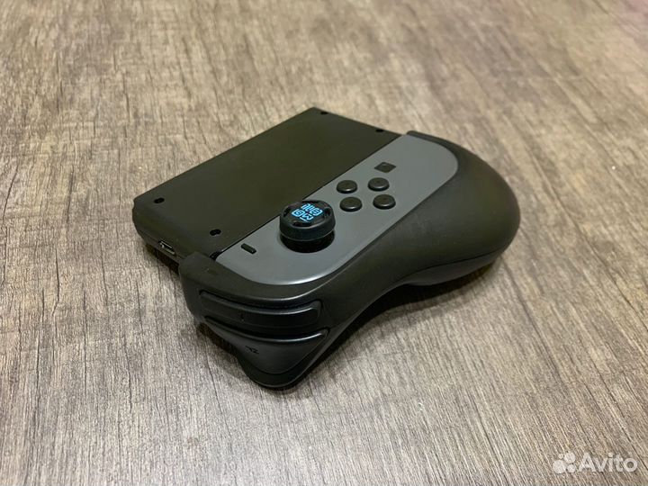 Держатель для joy-con с подзарядкой