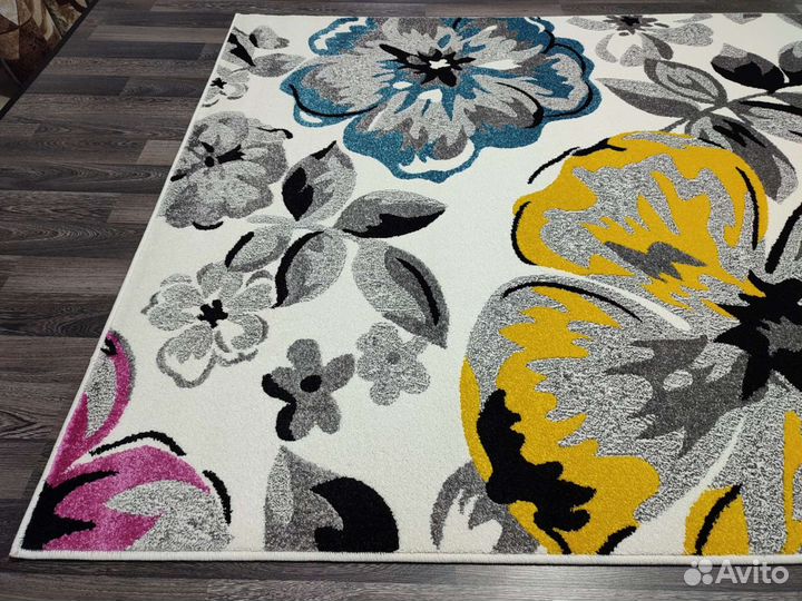 Ковёр 1.6х2.3 Новый