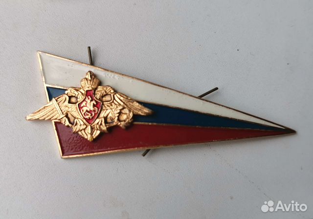 Значок на берет