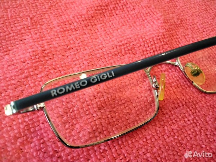 Оправы для очков