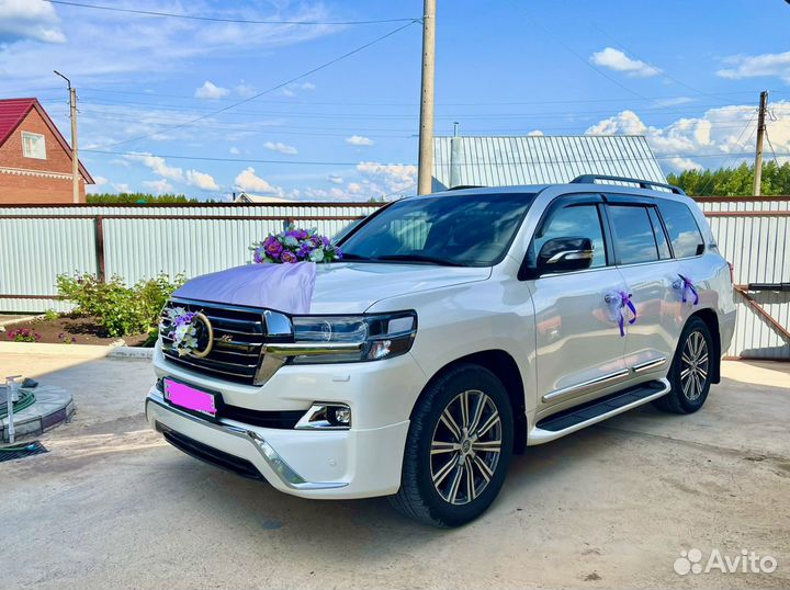 Автомобили на свадьбу