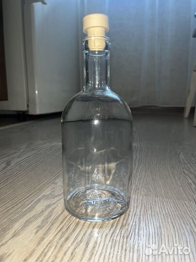 Бутылка стеклянная 0.5