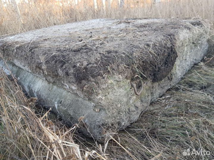 Бетонный блок, балки