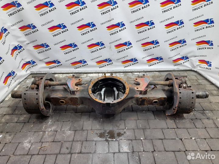 Корпус заднего моста (чулок) Renault Magnum