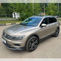 Volkswagen Tiguan 2.0 AMT, 2017, 107 000 км, с пробегом, цена 2 470 000 руб.