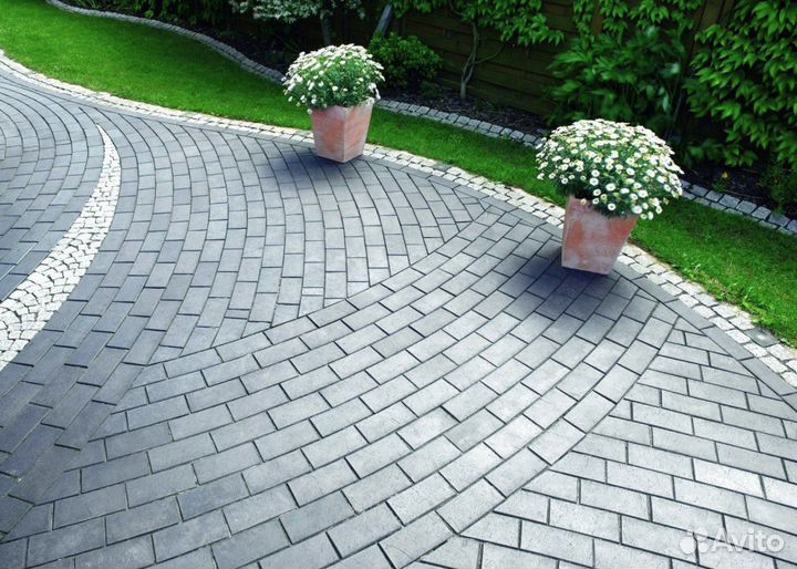Ландшафтный дизайн, брусчатка, газон