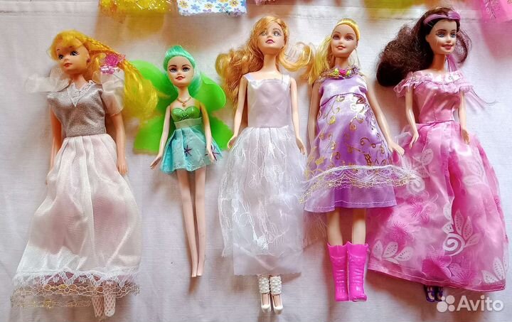 Куклы Барби набором