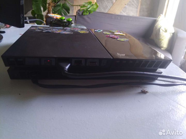 Игровая приставка ps4 fat