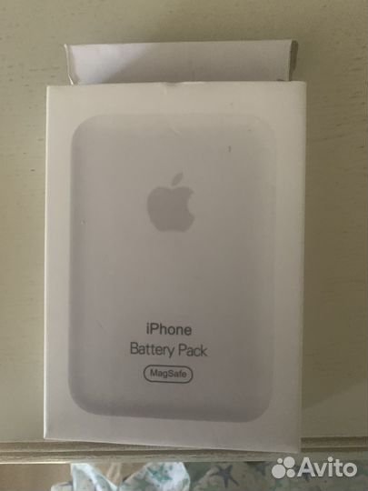 iPhone battery pack