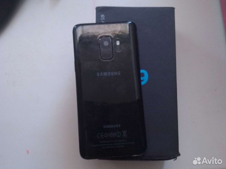 Телефон Samsung galaxy s9