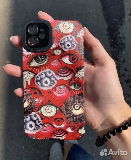 Чехлы на iPhone