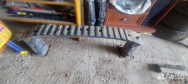 Усилитель бампера Ford focus 2