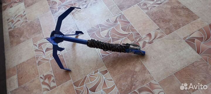 Якорь для лодки