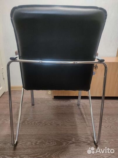 Офисный стул
