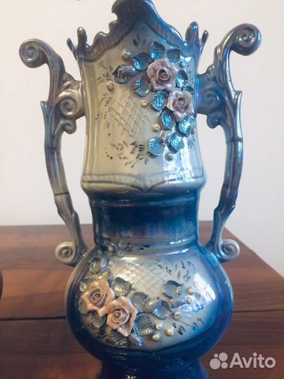 Вазы с лепниной