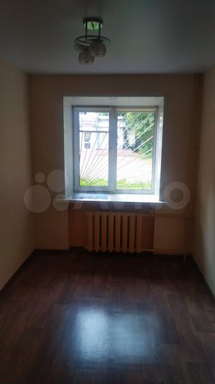 Комната 13 м² в 1-к., 1/4 эт.