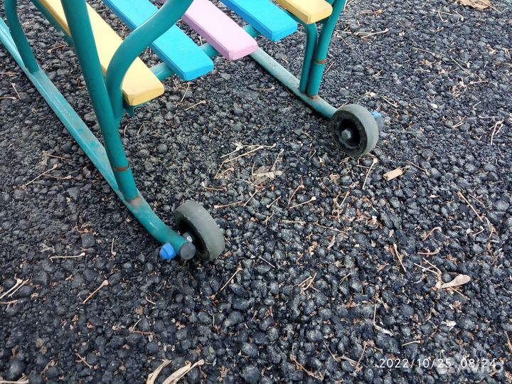 Детские санки с колесами