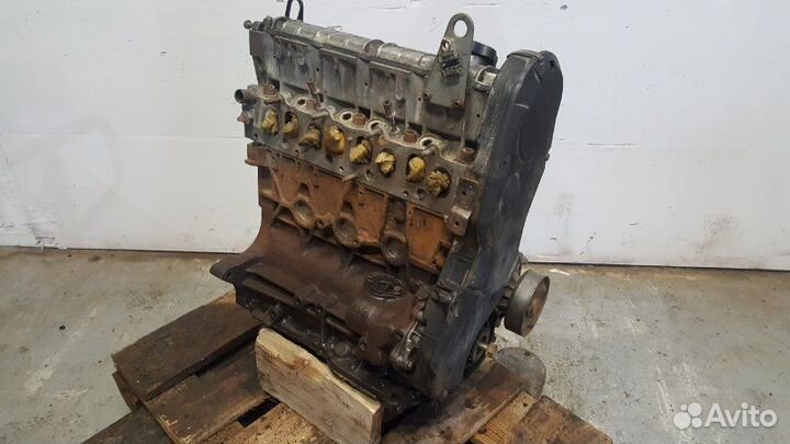 Двигатель двс Volvo 460 464 B20F 2.0Л 1995