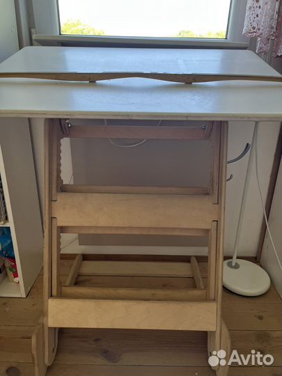 Парта-канторка