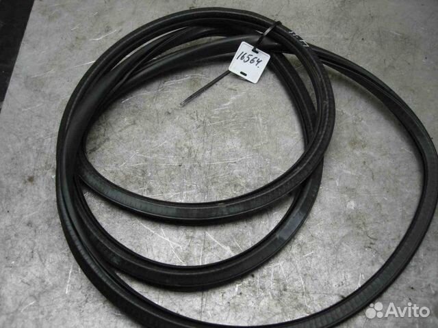 Уплотнитель Porsche Cayenne 2003-2010