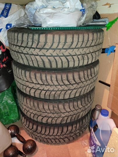 Bridgestone Ice Cruiser 5000 185/65 R15 88