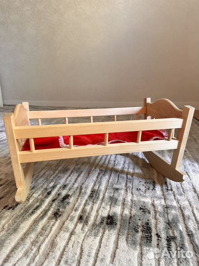 Кроватка для пупса деревянная