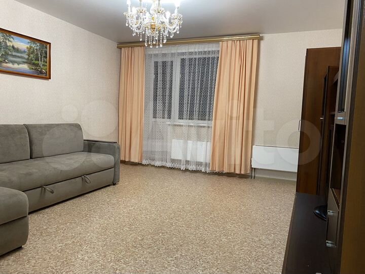 2-к. квартира, 57 м², 14/17 эт.