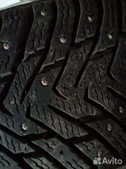 Nokian Tyres Hakkapeliitta 8 215/60 R16 99T