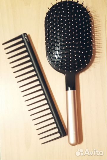 Набор расчесок Dyson